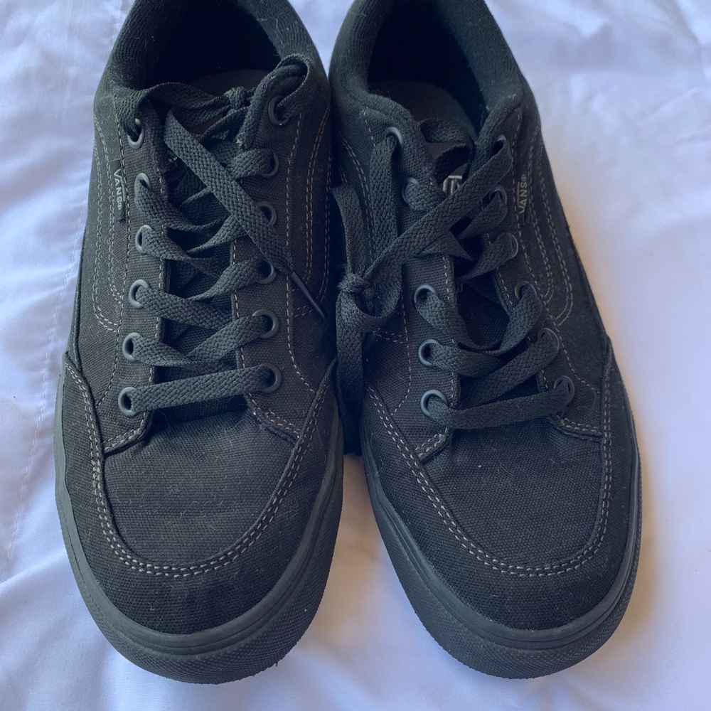 Vans - Picture 2 of 3